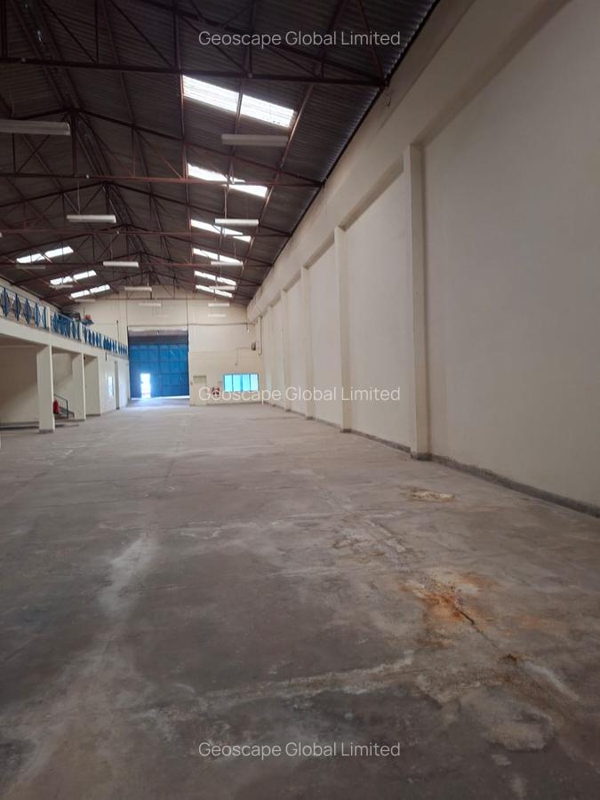 10,000 ft² Warehouse with Backup Generator in Embakasi - 4