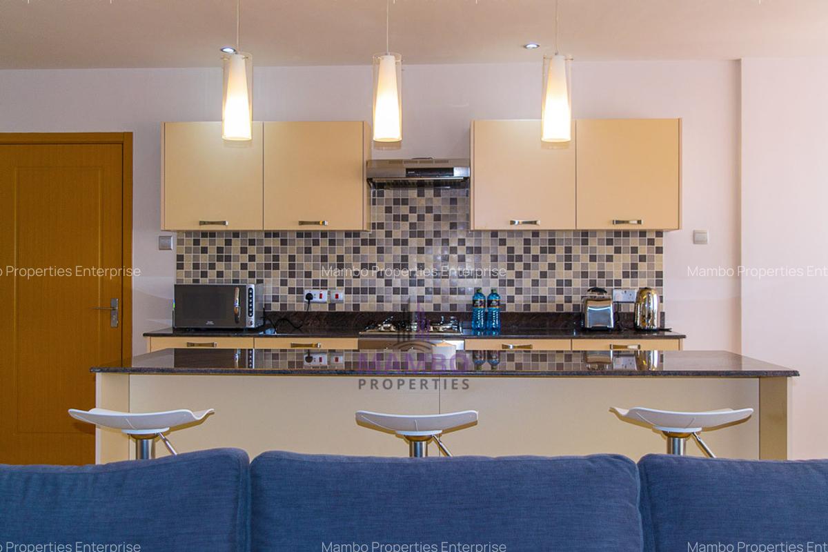 Serviced 2 Bed Apartment with En Suite at Brookside Drive - 17