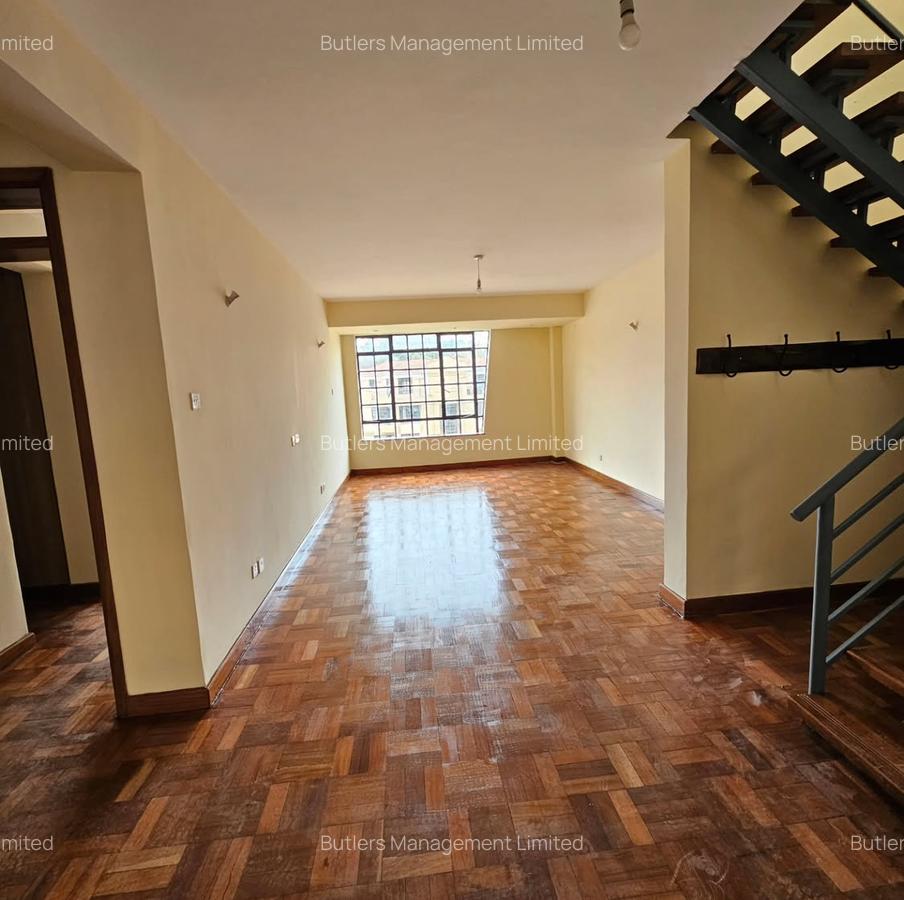 3 Bed Apartment with En Suite in Riverside - 2