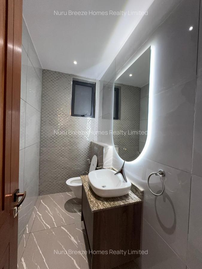 3 Bed Apartment with En Suite in Riverside - 8