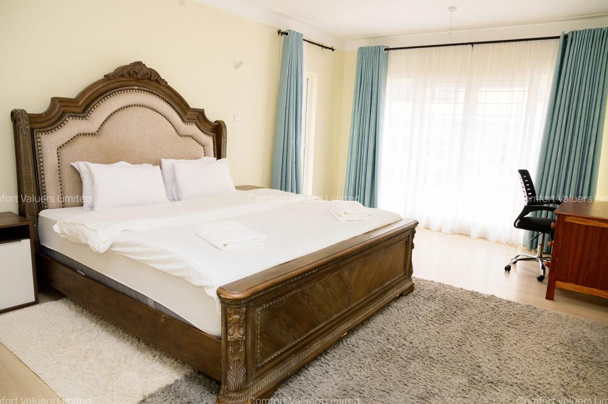 Serviced 3 Bed Apartment with En Suite at Westlands Near Sarit Centre - 10