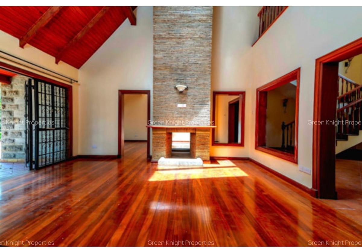 4 Bed House with En Suite in Karen - 1