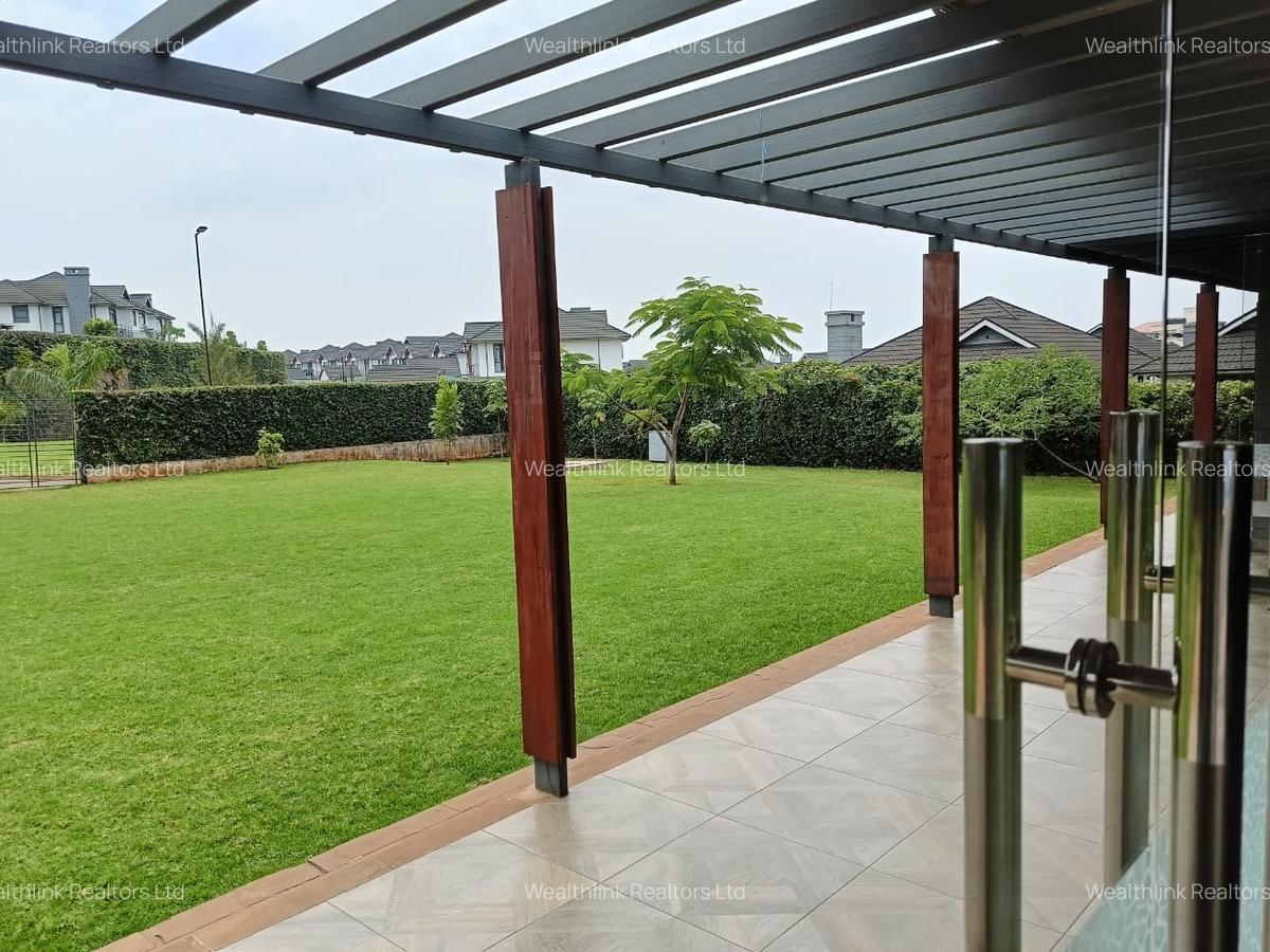 4 Bed Townhouse with Swimming Pool at Five Star Paradise - 13