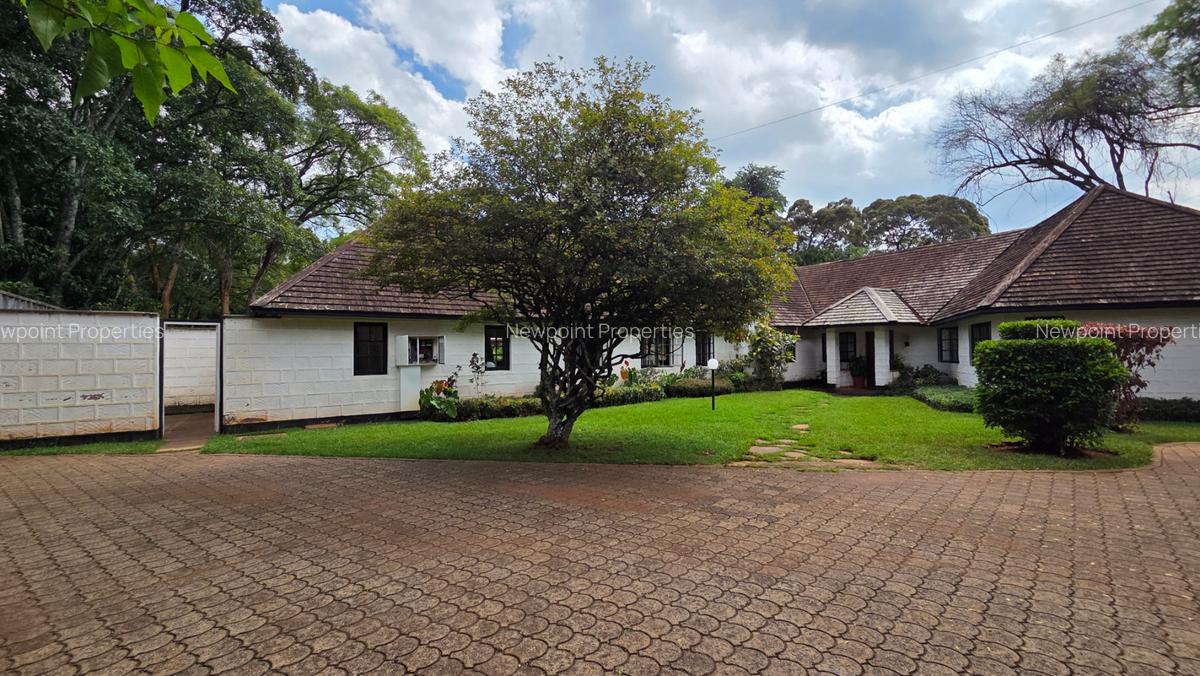 5 Bed House with Backup Generator in Karen - 6