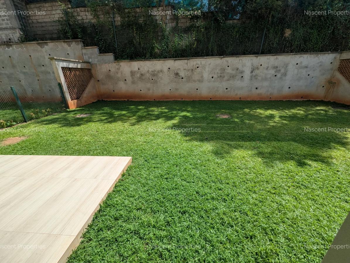 4 Bed Apartment with En Suite in Rosslyn - 9