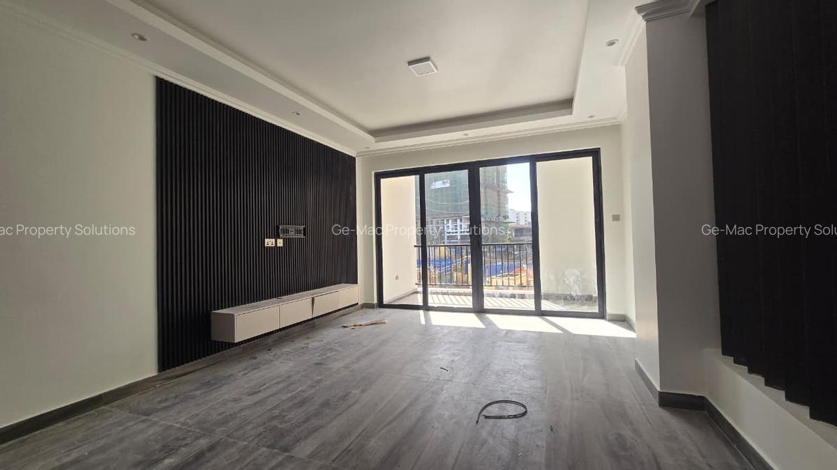 1 Bed Apartment with En Suite in Westlands Area - 7