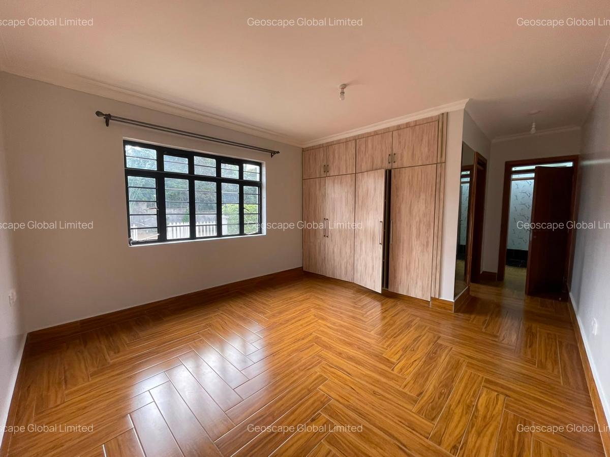 4 Bed House with En Suite in Kiambu Road - 13