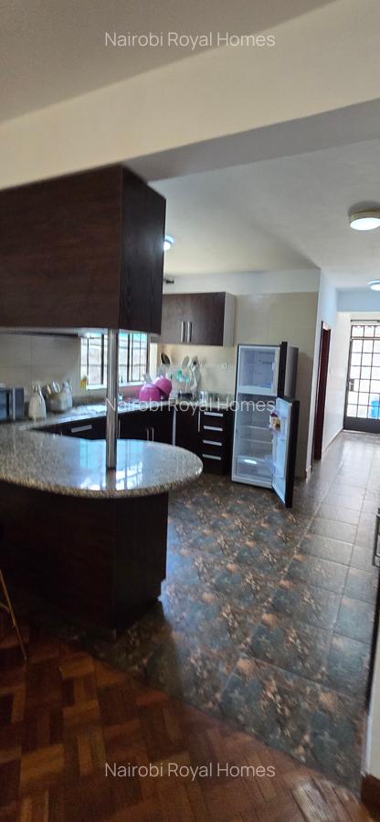 5 Bed Townhouse with En Suite at Chalbi Drive - 6