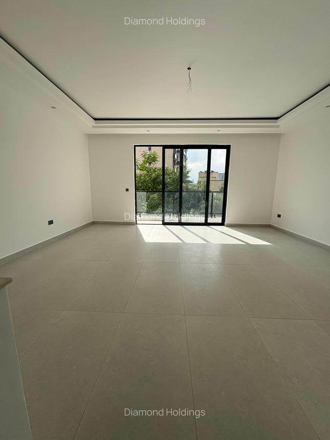 3 Bed Apartment with En Suite in Westlands Area - 9