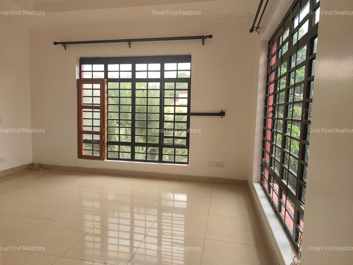 4 Bed Townhouse with En Suite in Runda - 10