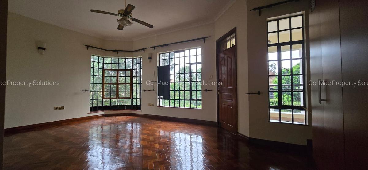 4 Bed House with En Suite in Kiambu Road - 14