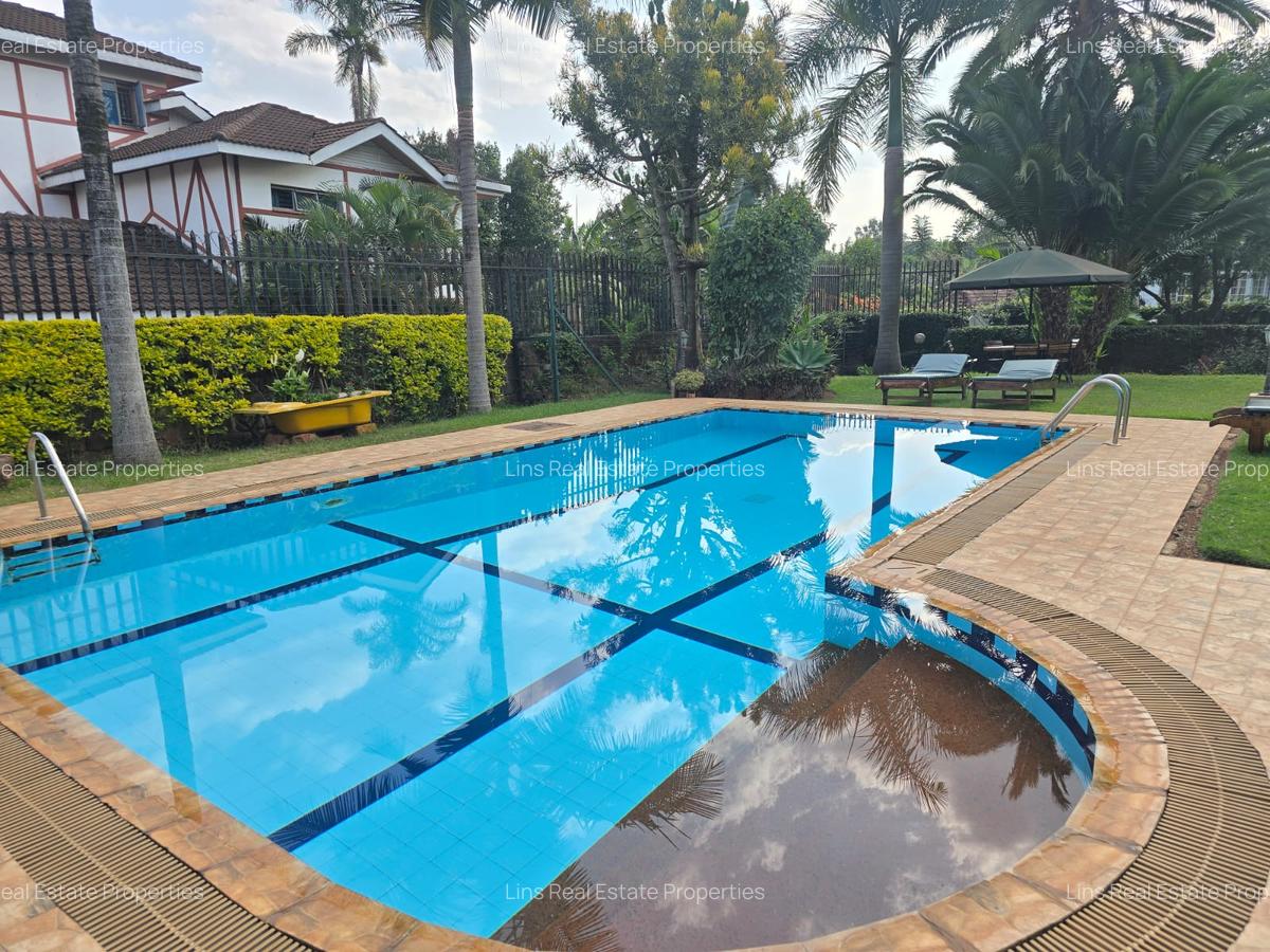 3 Bed Apartment with En Suite in Runda - 10