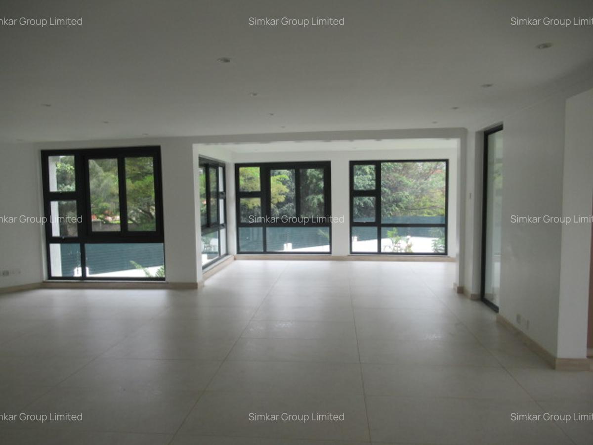 5 Bed House with En Suite at Runda - 19