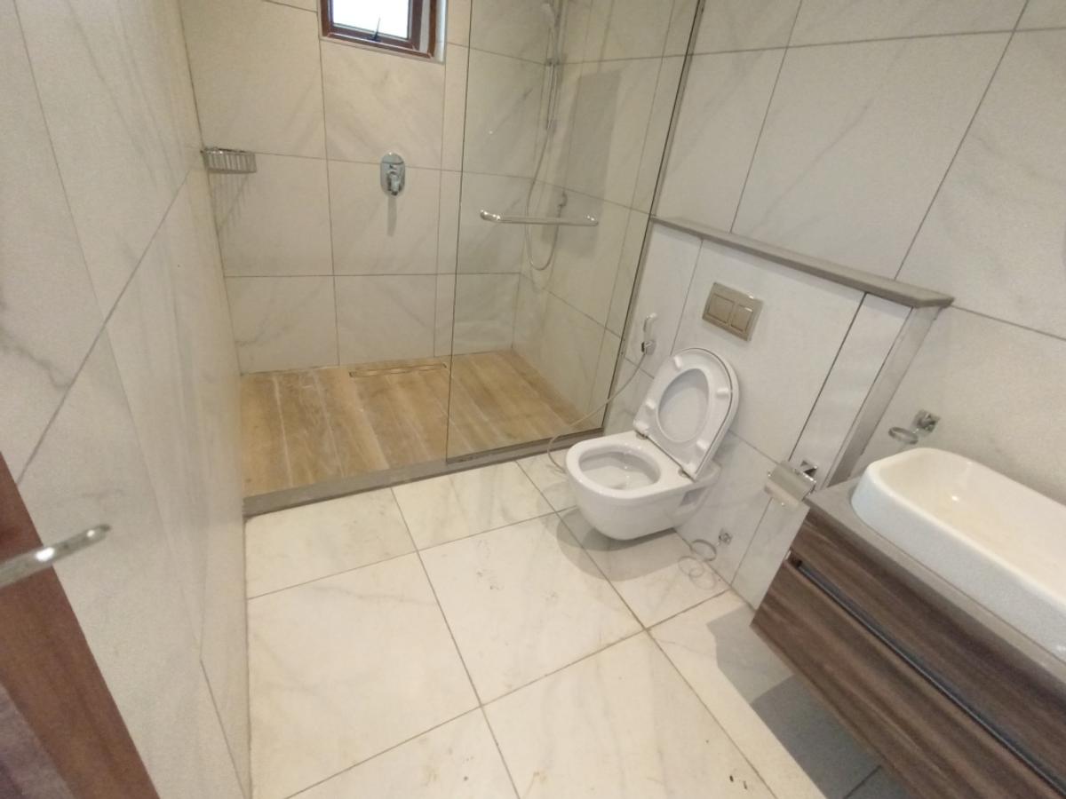 3 Bed Apartment with En Suite at Peponi Road Spring Valley - 9