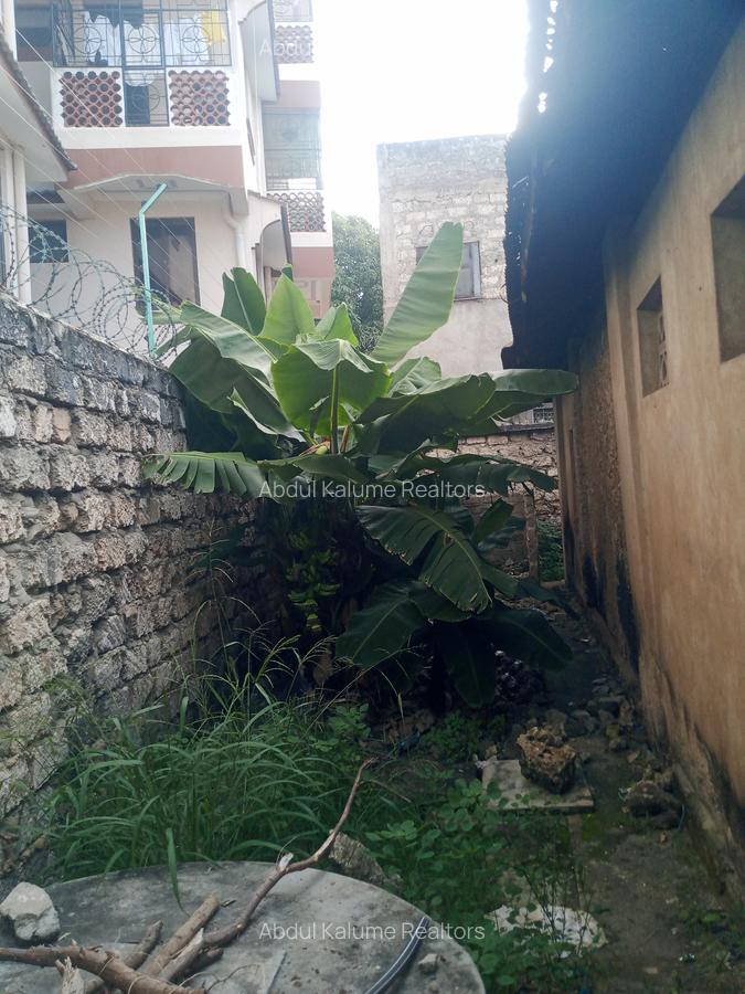 Land at Bamburi - 9