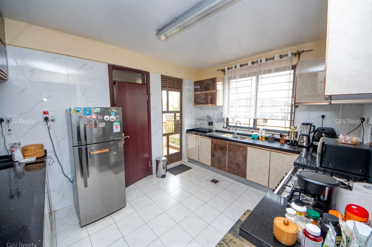 3 Bed Apartment with En Suite in Kileleshwa - 12