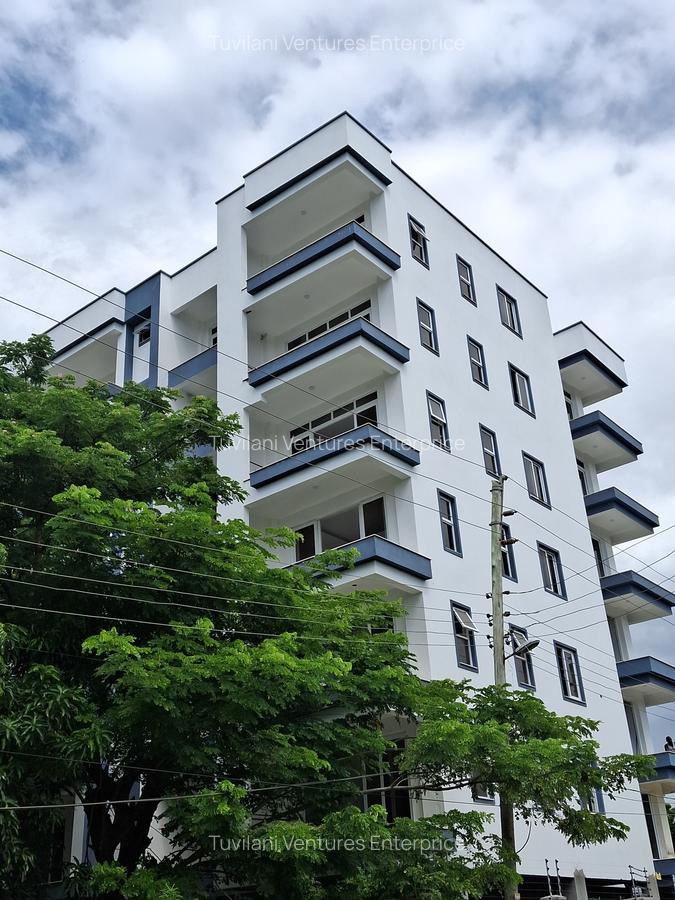 Serviced 2 Bed Apartment with En Suite at Nyali Mombasa Kenya - 2