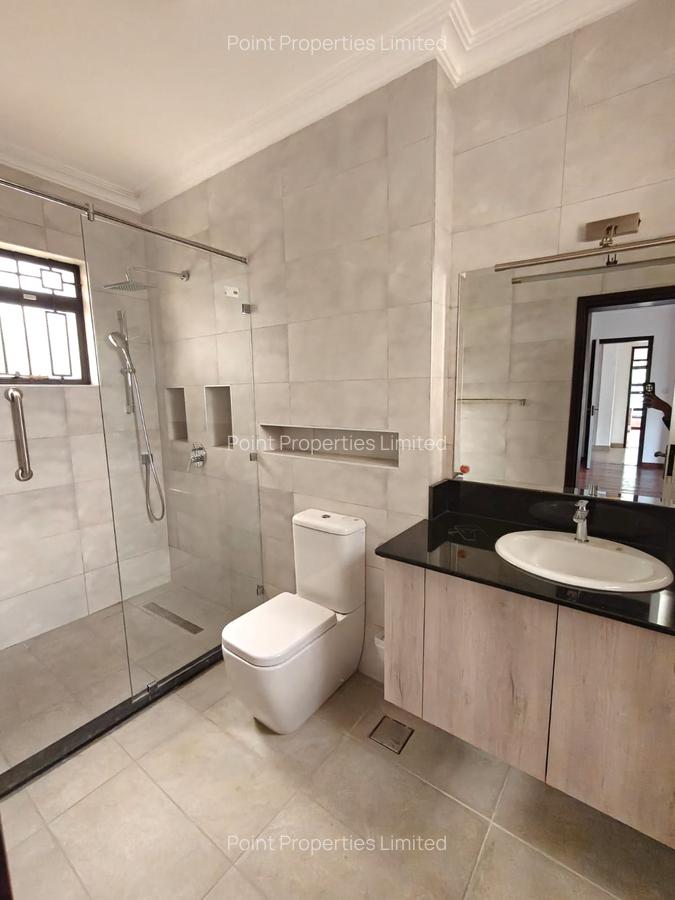 4 Bed Villa with En Suite in Karen - 17