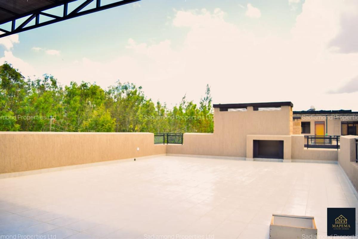 6 Bed Townhouse with En Suite in Karen - 7