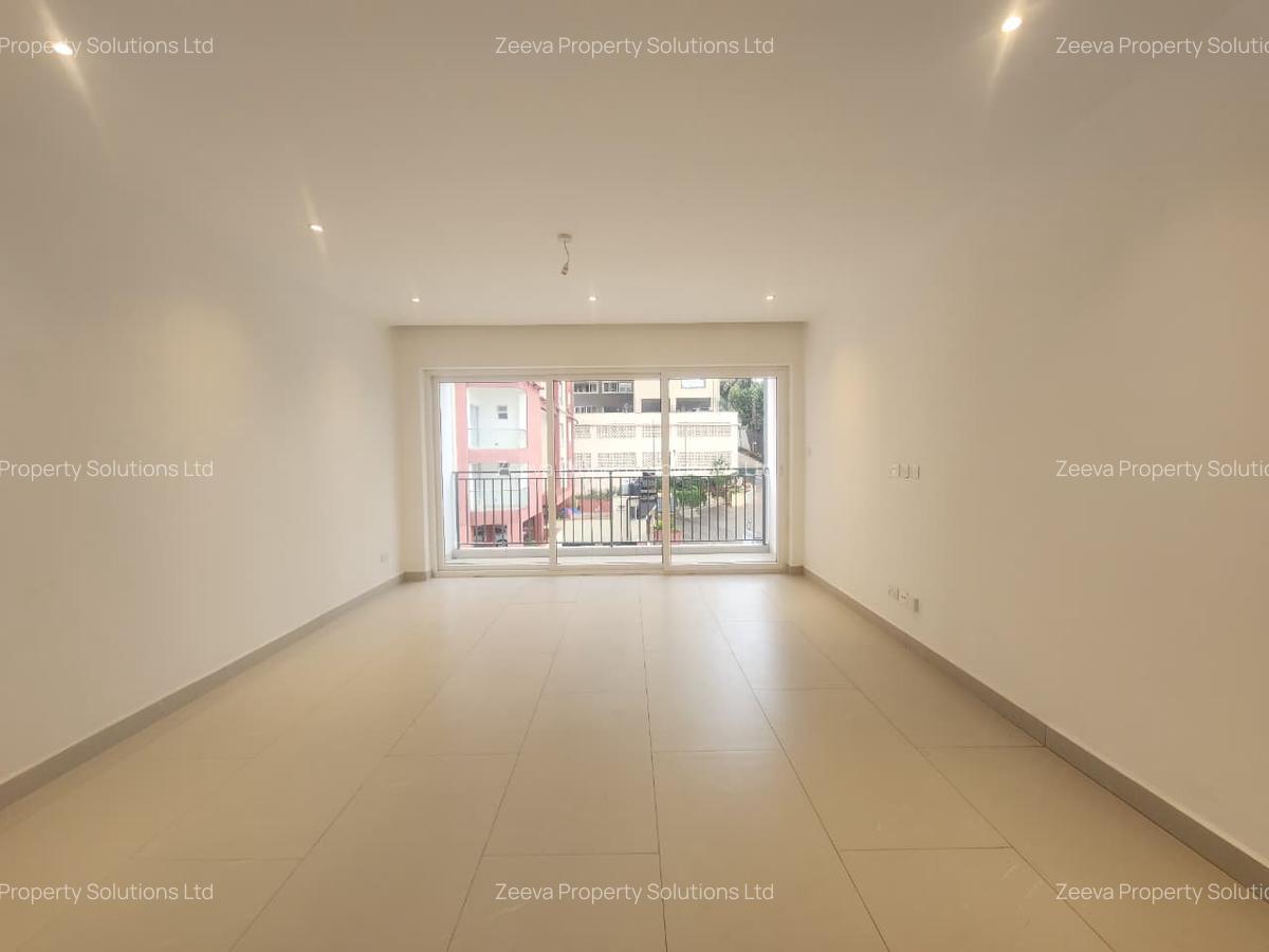 2 Bed Apartment with En Suite in Westlands Area - 1