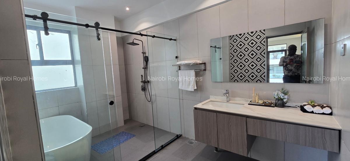 4 Bed Apartment with En Suite at Githunguri Road - 14