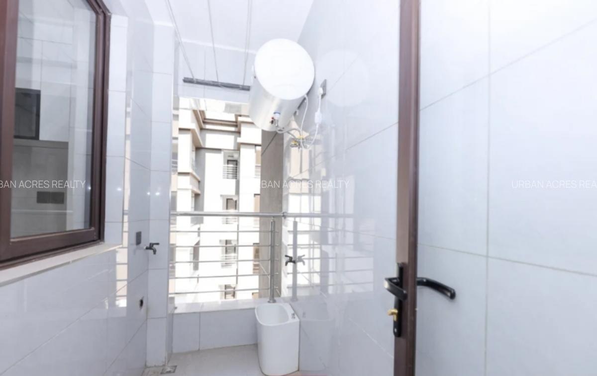 2 Bed Apartment with En Suite at Riverside Drive - 10