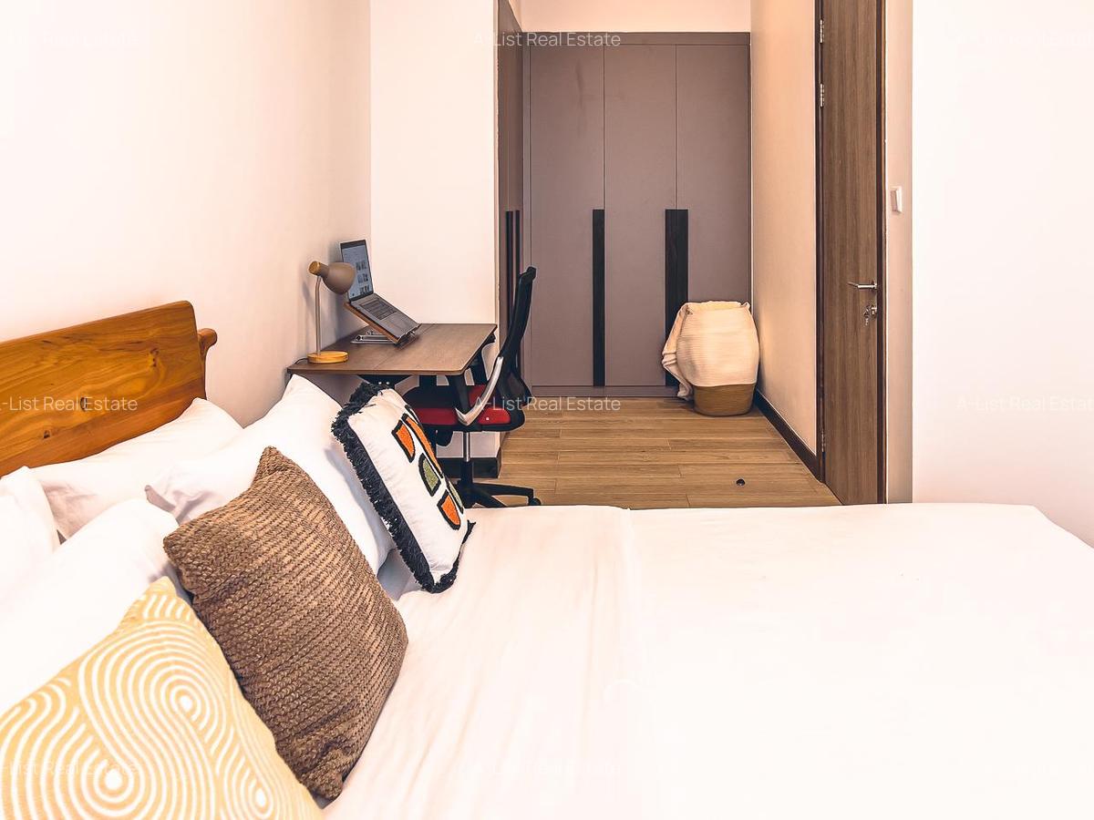 Furnished 1 Bed Apartment with En Suite at Two Rivers - 15