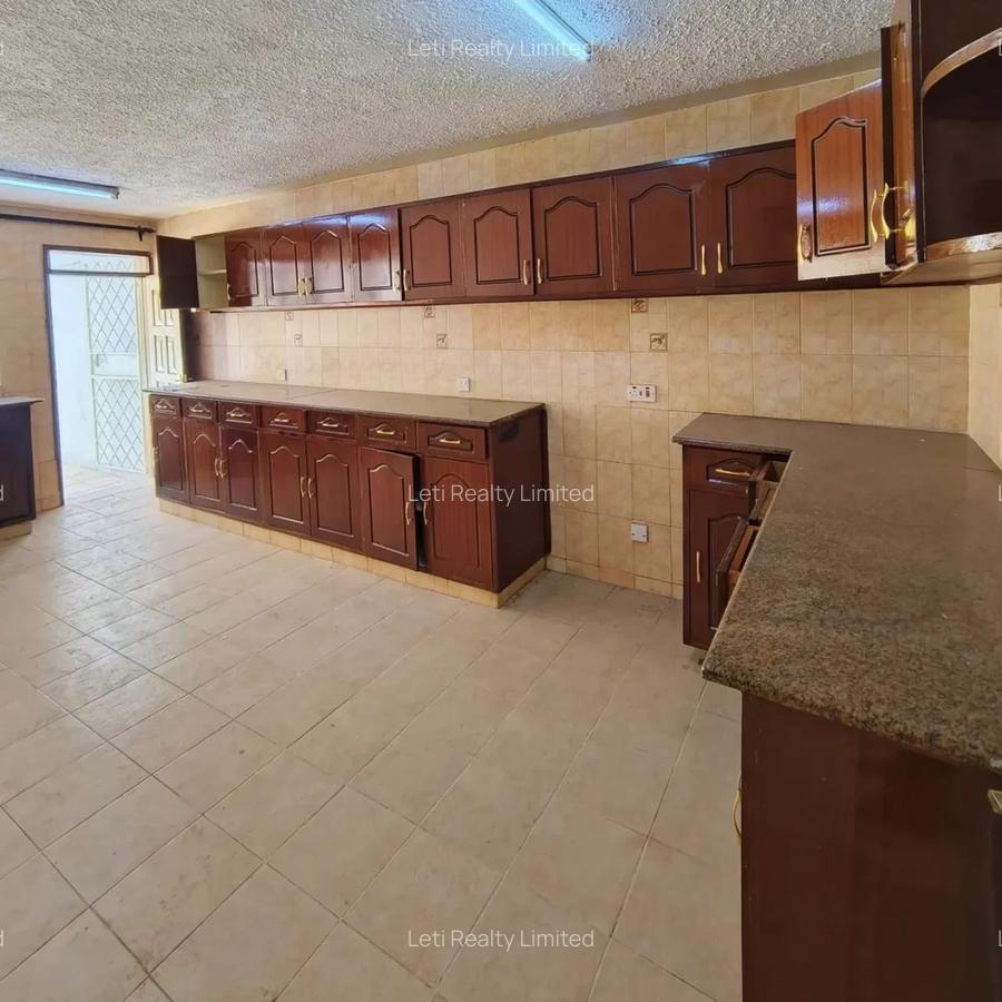 4 Bed Townhouse with En Suite in Kileleshwa - 7