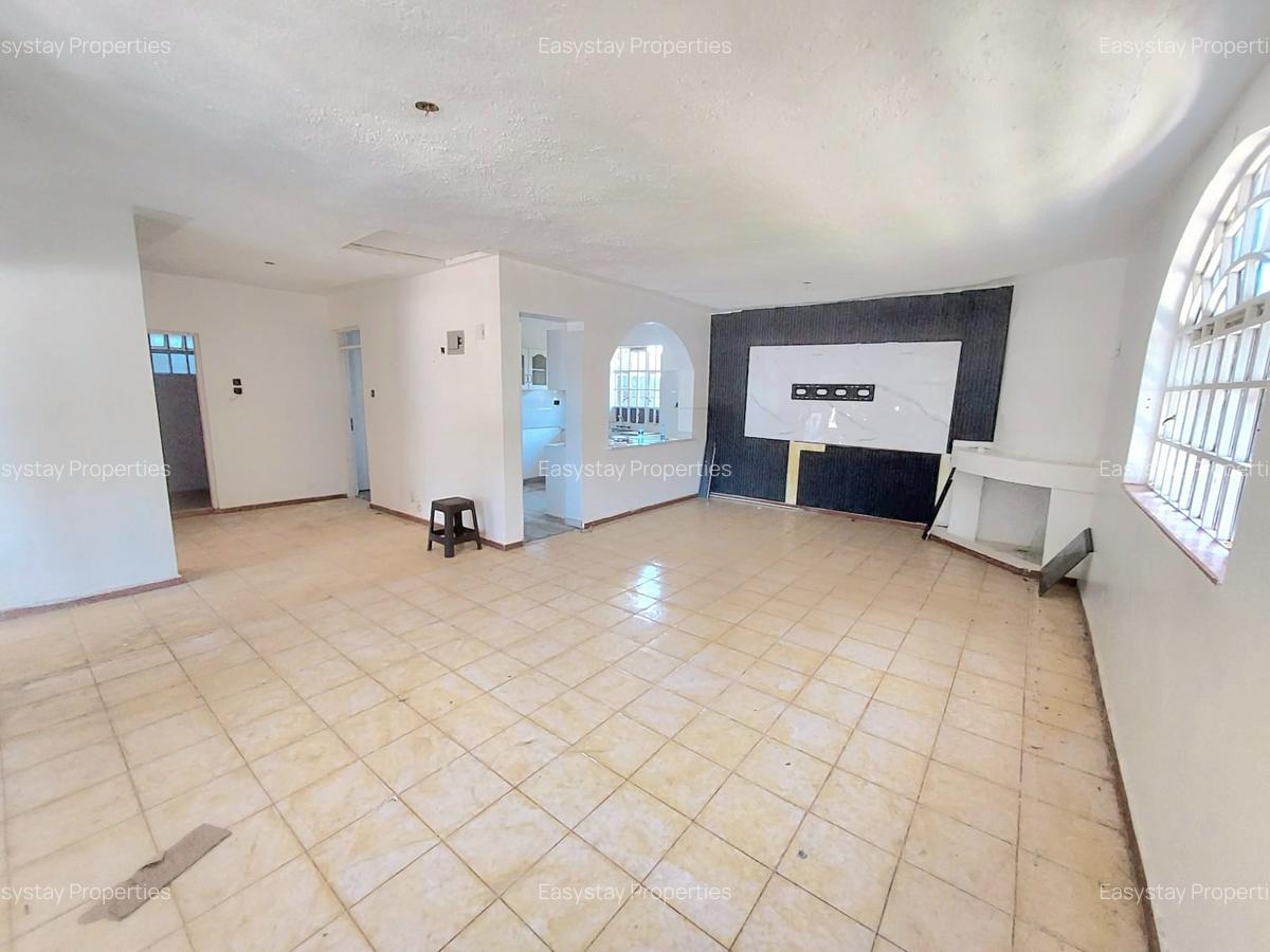 2 Bed House with Garden in Kitisuru - 2