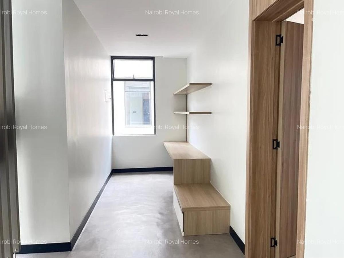 5 Bed Townhouse with En Suite at Mzima Springs - 4