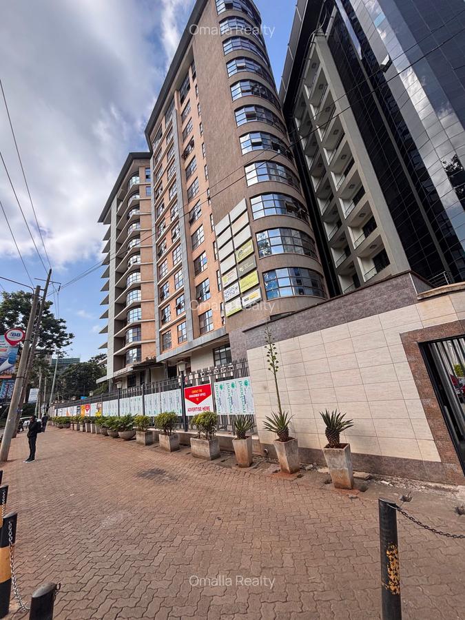 1,484 ft² Commercial Property with Service Charge Included in Westlands Area - 1