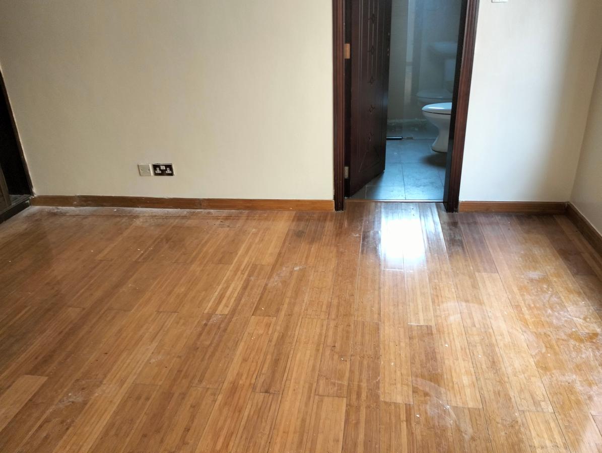 5 Bed Townhouse with En Suite in Westlands Area - 5