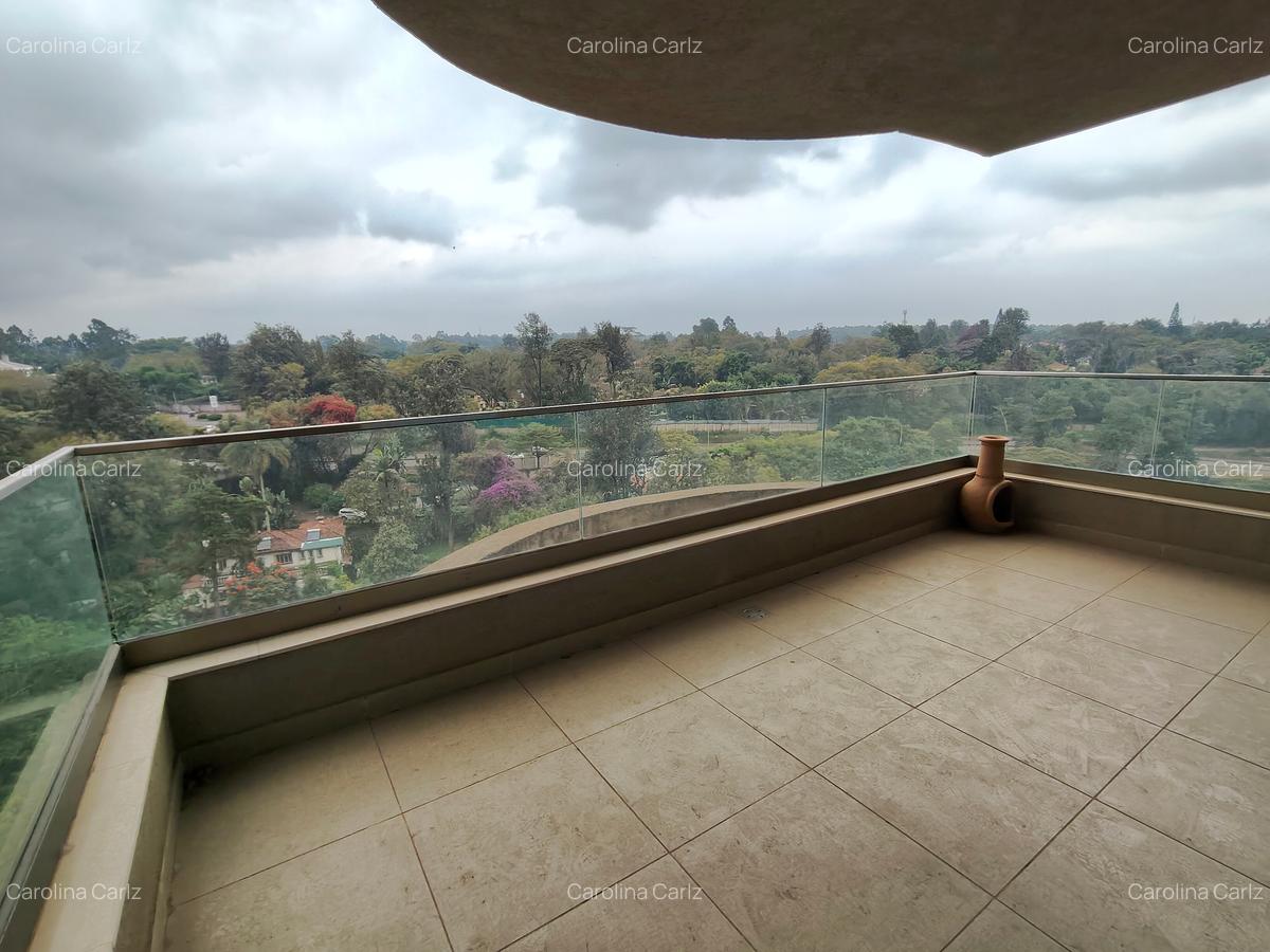 3 Bed Apartment with En Suite at 6Th Parklands Road - 5