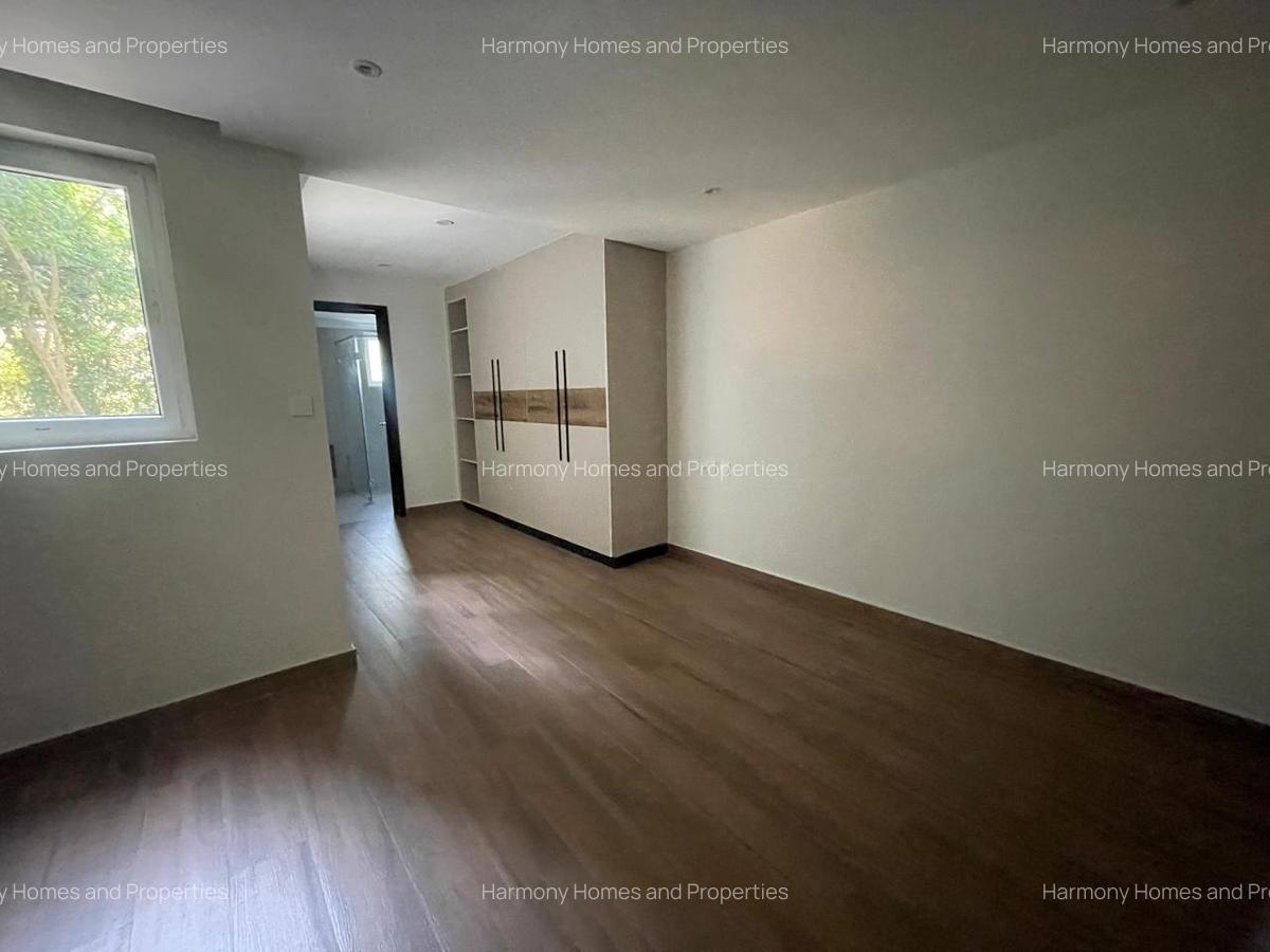 4 Bed Apartment with En Suite at General Mathenge - 3