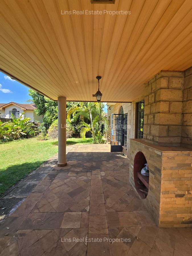 4 Bed Townhouse with En Suite in Kitisuru - 3