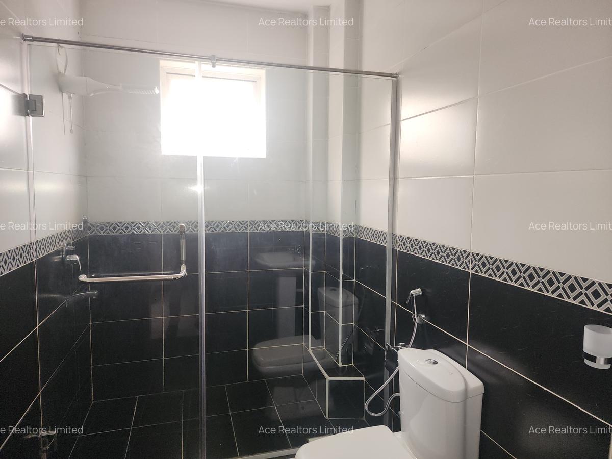 2 Bed Apartment with En Suite at Brookside Drive - 3