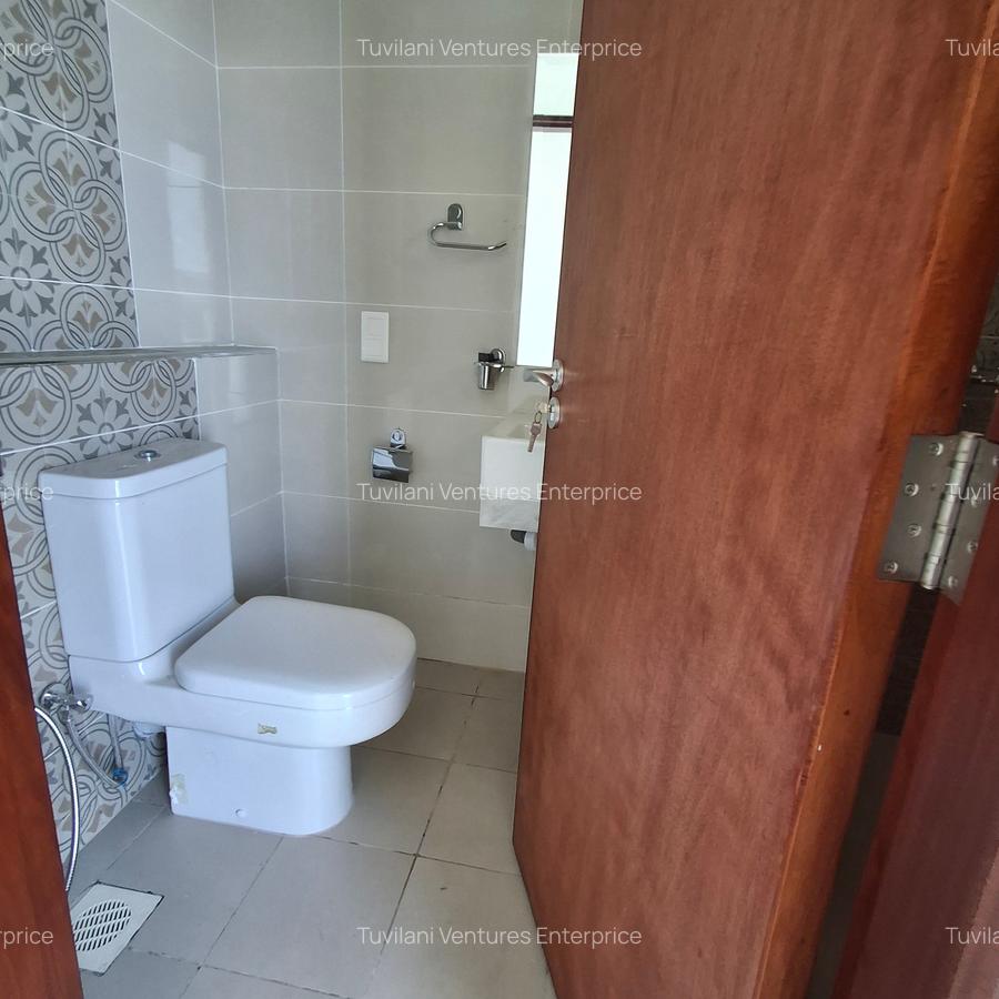 Serviced 3 Bed Apartment with En Suite at Nyali Mombasa - 12