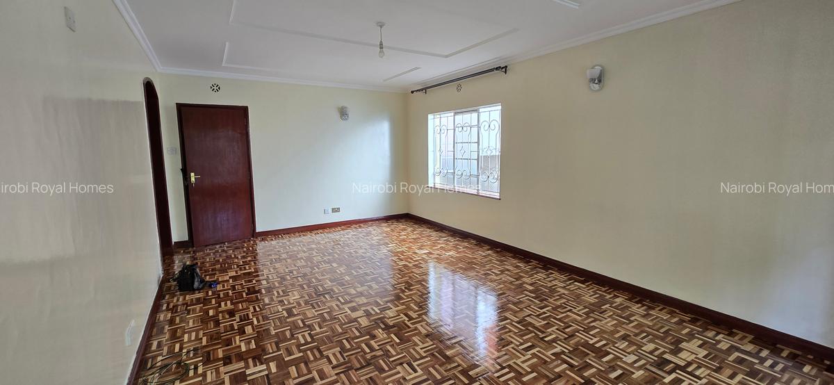 4 Bed Townhouse with En Suite at Lavington Green - 12