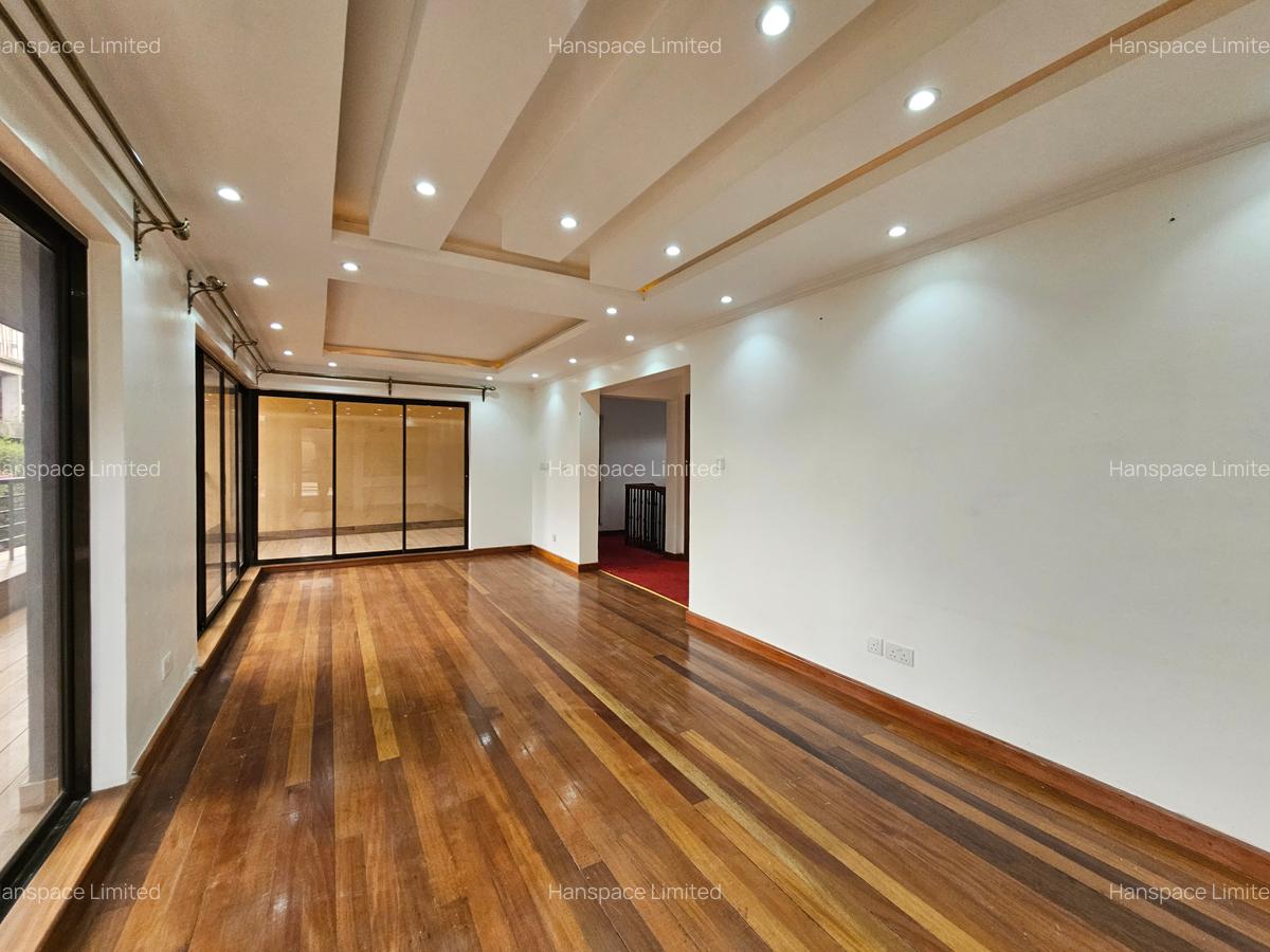 4 Bed Townhouse with En Suite at Kaputei Road - 14