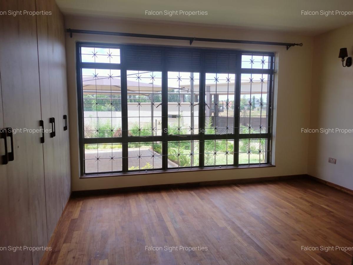 5 Bed Townhouse with En Suite at Few Minutes Drive To Gigiri And Roslyn Academy - 8