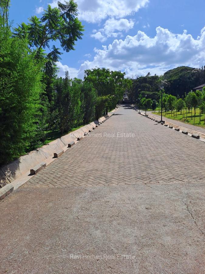 5 Bed Villa with En Suite in Karen - 10