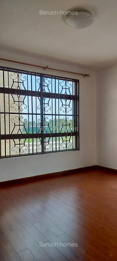 4 Bed Villa with En Suite in Runda - 6