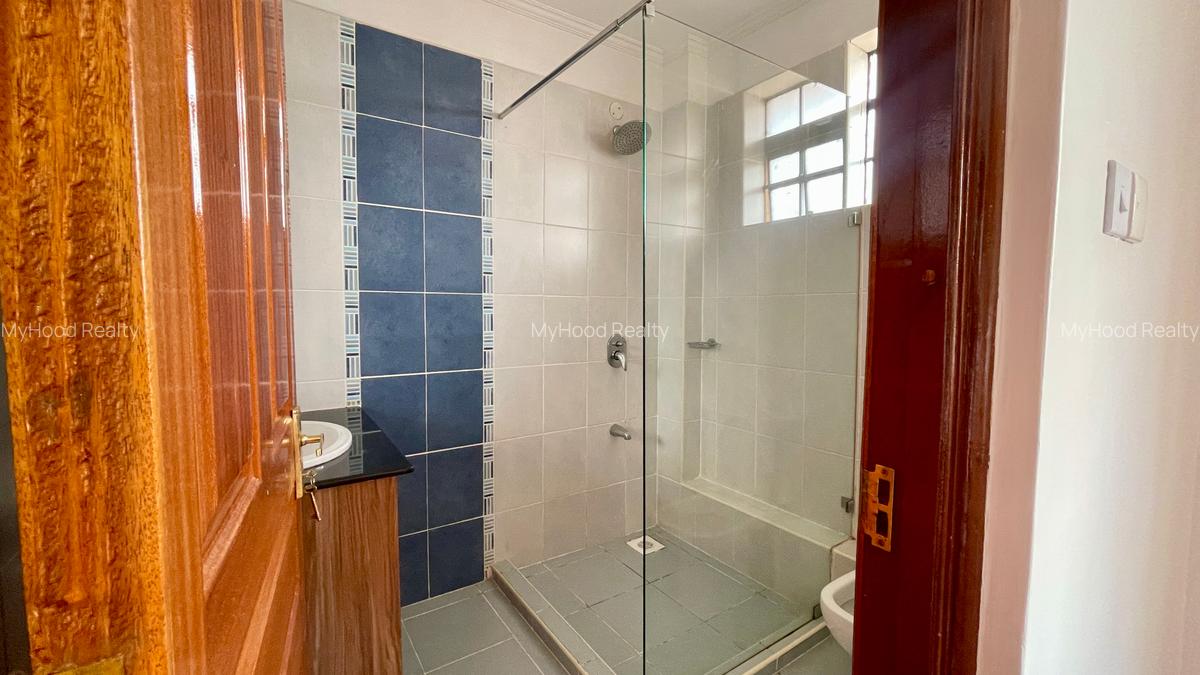 4 Bed House with En Suite in Kitisuru - 13