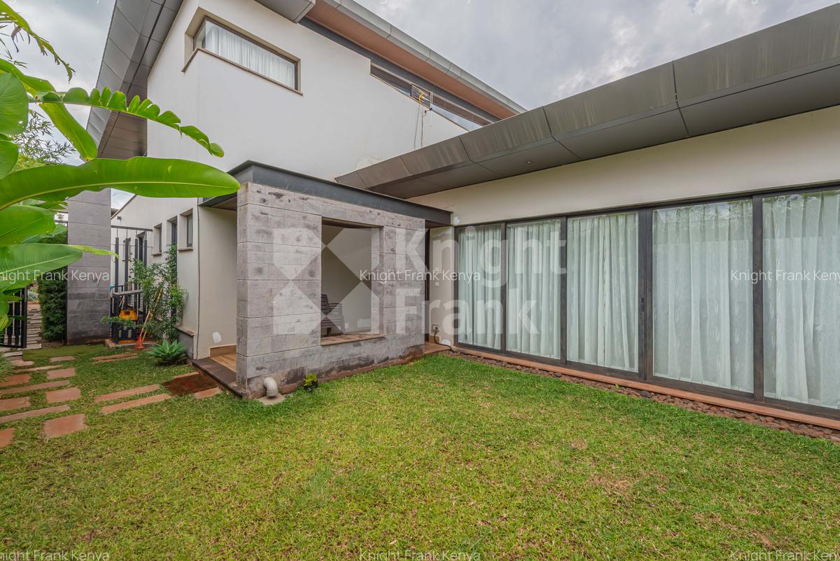 3 Bed Townhouse with En Suite at Runda Road - 1