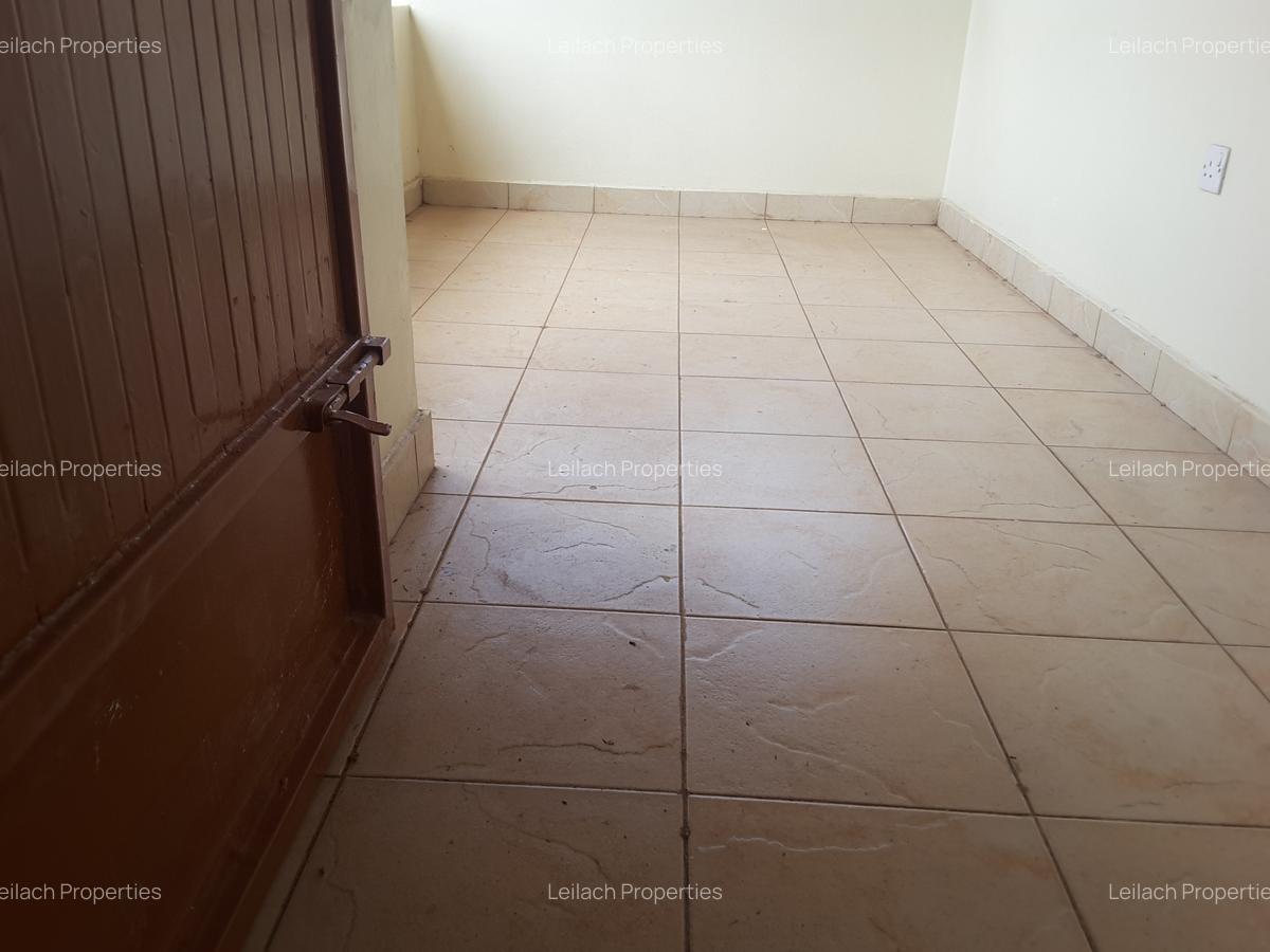 5 Bed House with En Suite in Ongata Rongai - 12