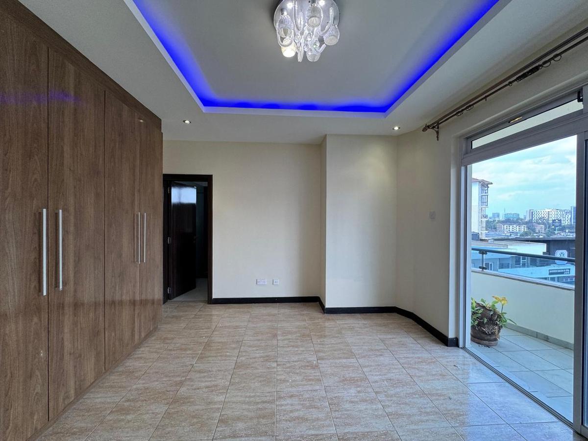 4 Bed Apartment with En Suite in Kileleshwa - 12