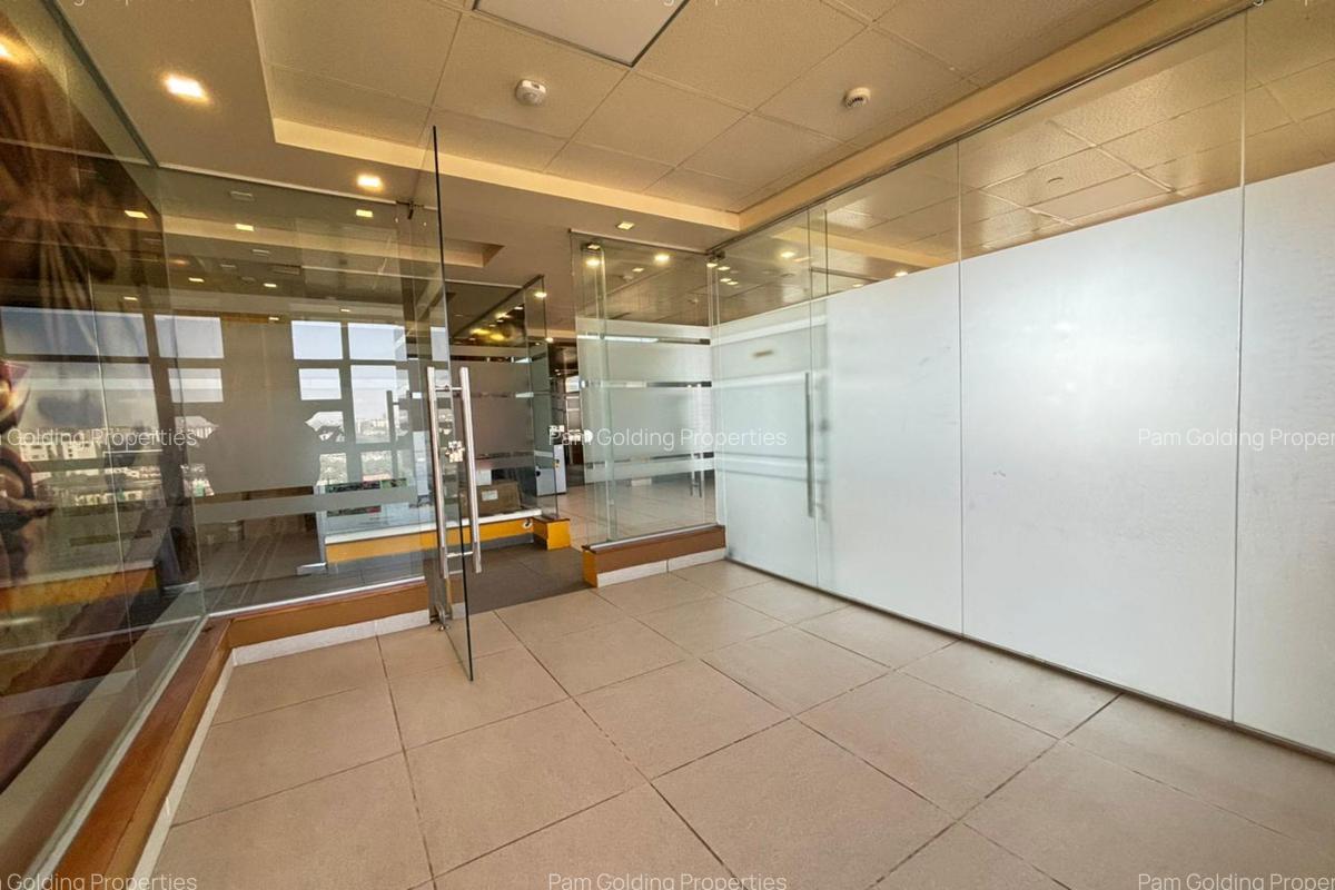 Office with Parking in Westlands Area - 4