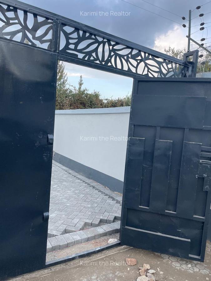 4 Bed House with En Suite at Thika Road - 4