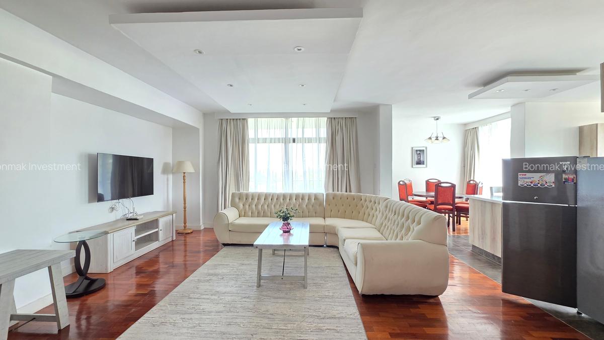 Furnished 2 Bed Apartment with En Suite at Denis Prit Road. - 4