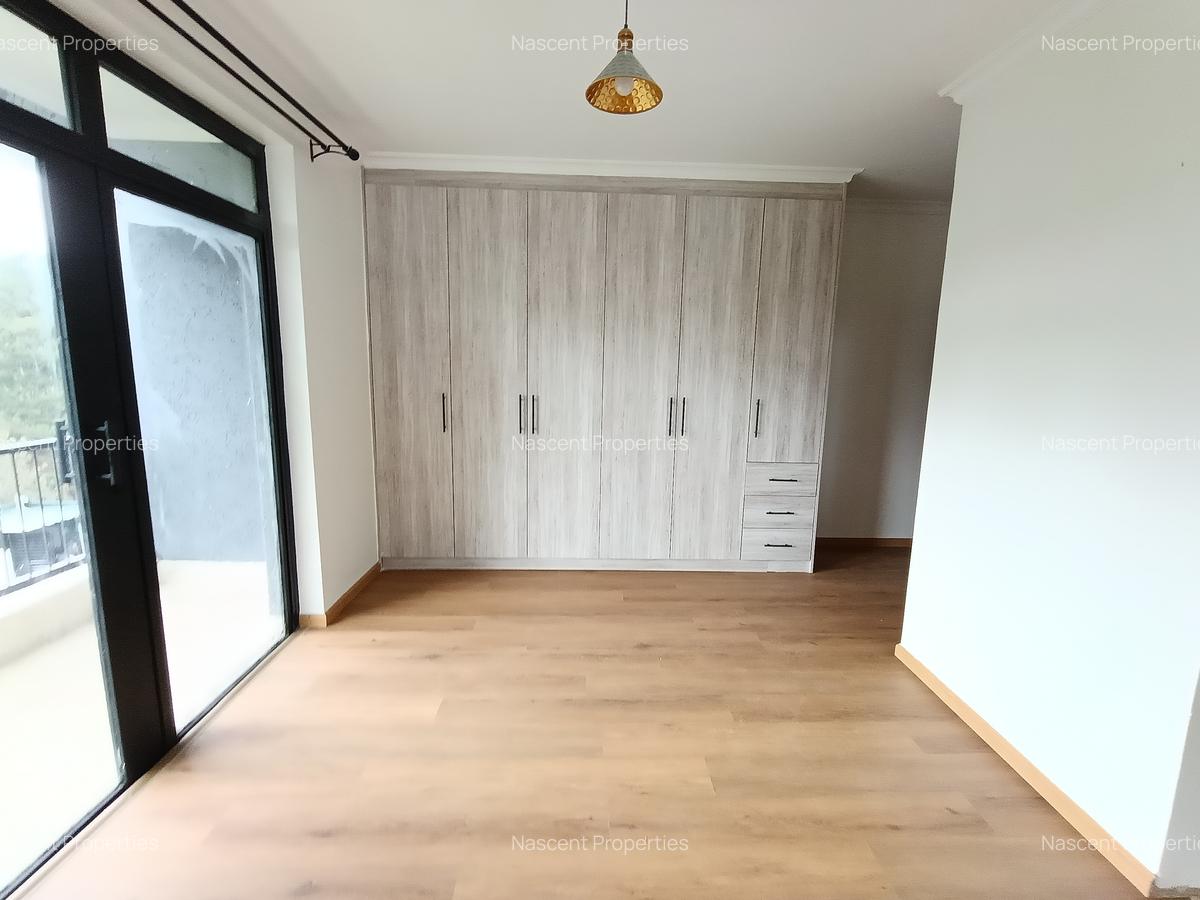 5 Bed House with En Suite in Kitisuru - 14